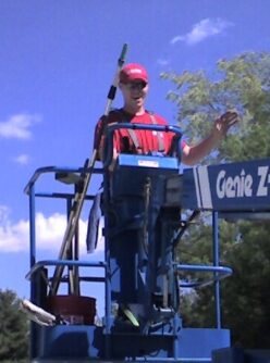 Ohio commercial window cleaning lift