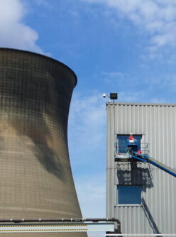 Nuclear plant cleaning